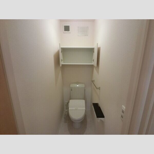 トイレ (温水洗浄暖房便座)