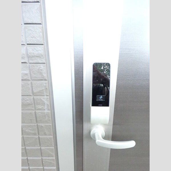その他設備 (カードキーは防犯性が高く、施錠・開錠がスムーズ)