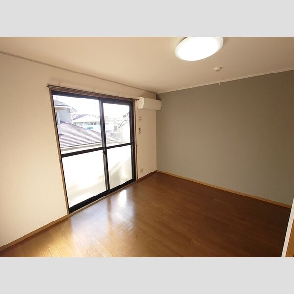 居室・リビング (202　洋室)