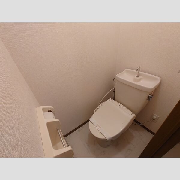 トイレ (202　トイレ)