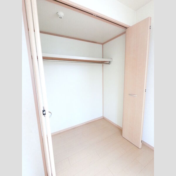 収納 (クローゼット)