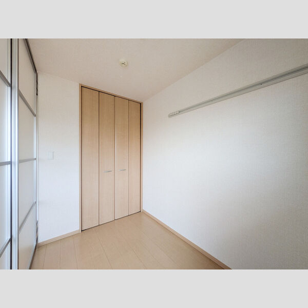 その他 (洋室)