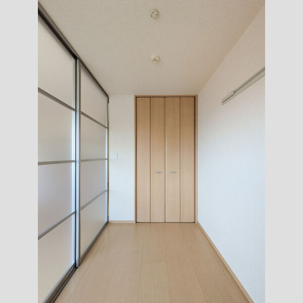 その他 (洋室)
