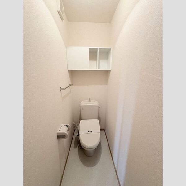 トイレ (温水洗浄暖房便座)