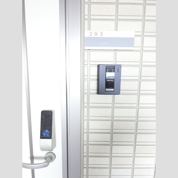 その他設備 (カードキーは防犯性が高く、施錠・開錠がスムーズ)