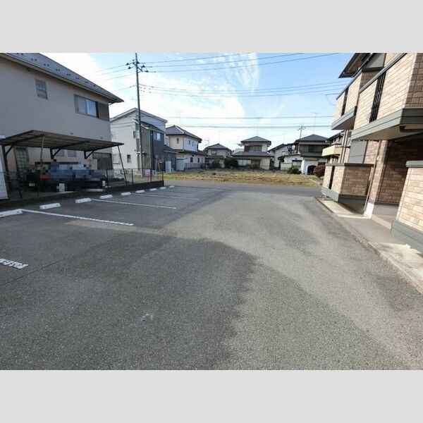 駐車場 (駐車場)