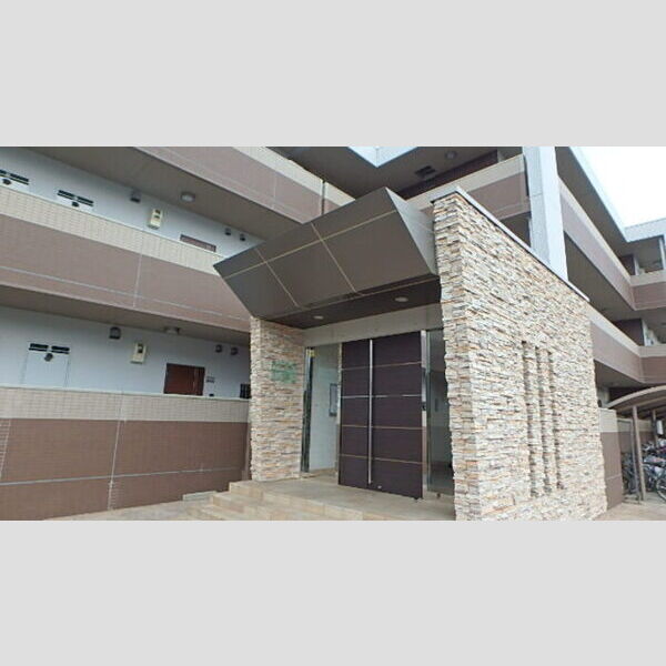 エントランス (エントランス)