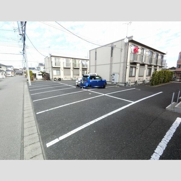 駐車場 (駐車場)