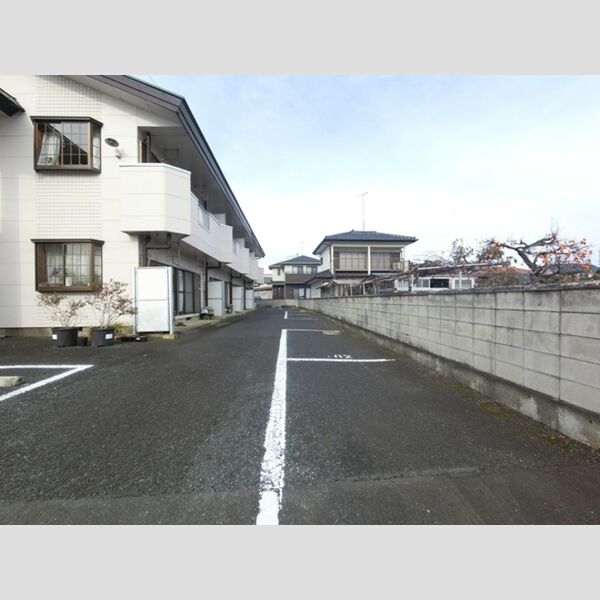 駐車場 (駐車場)