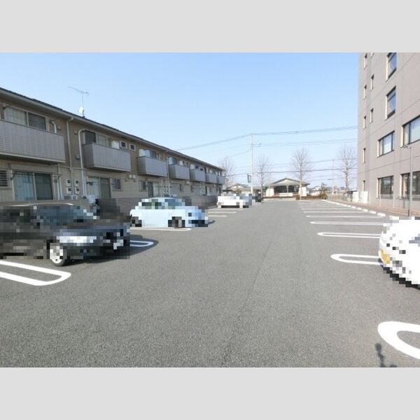 駐車場 (駐車場)