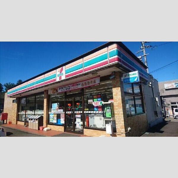 現地周辺 (セブンイレブン河内中岡本店(584m))