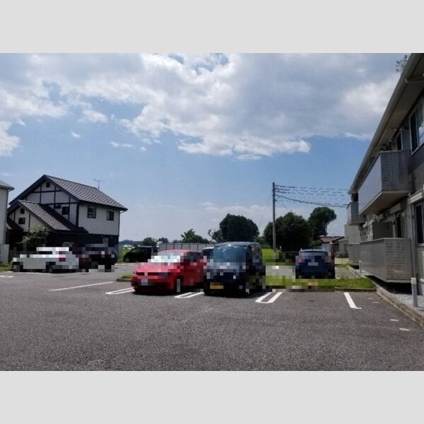 駐車場 (駐車場)