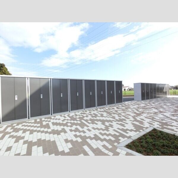 現地周辺 (外部物置)