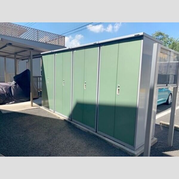 現地周辺 (外部物置)