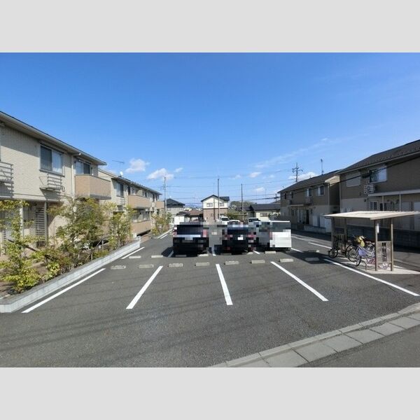 駐車場 (駐車場)