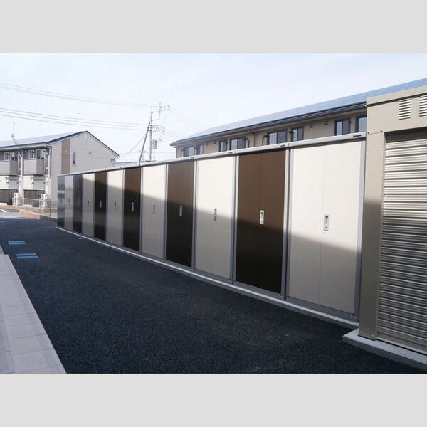 現地周辺 (外部物置)