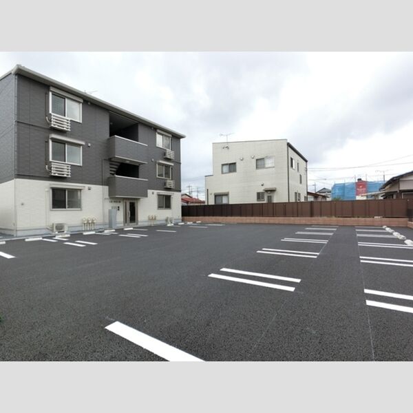 駐車場 (駐車場)