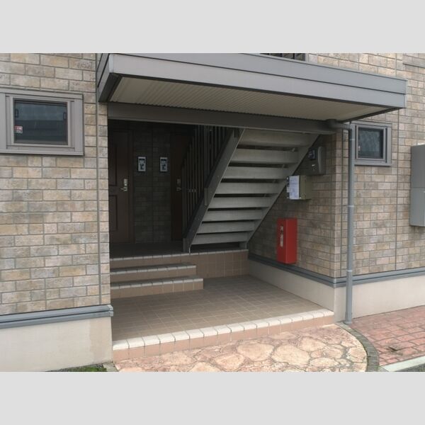 エントランス (エントランス)