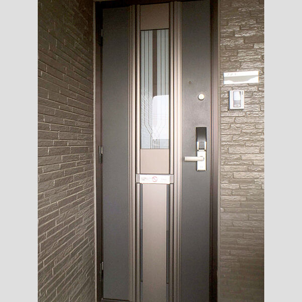 現地周辺 (玄関)