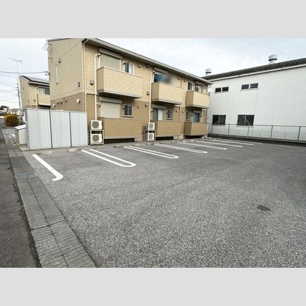 駐車場 (駐車場)