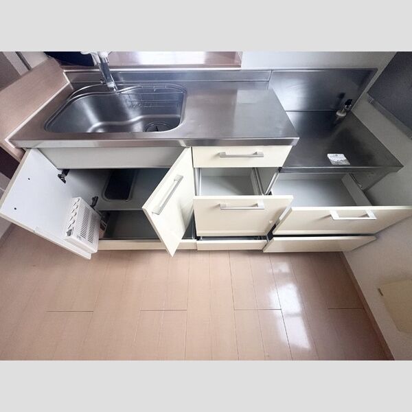 キッチン (キッチンの収納)