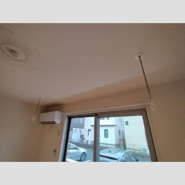 その他 (室内物干し)