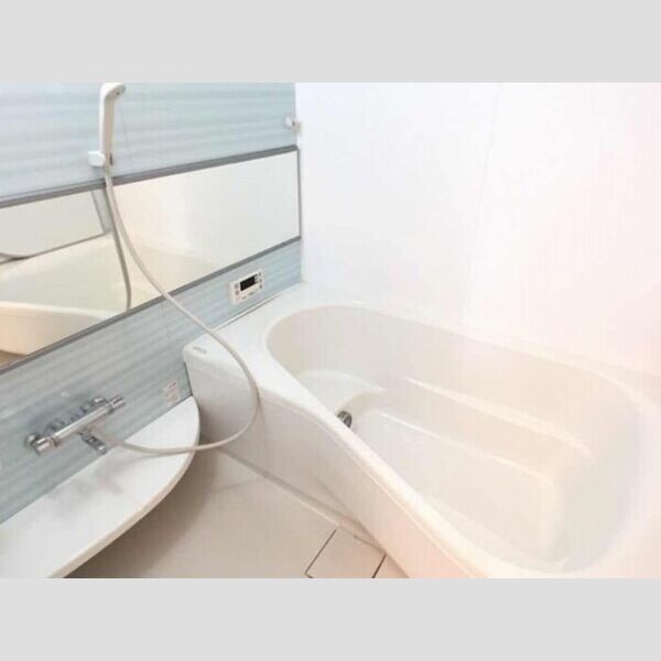 バス (換気暖房乾燥機付浴室)