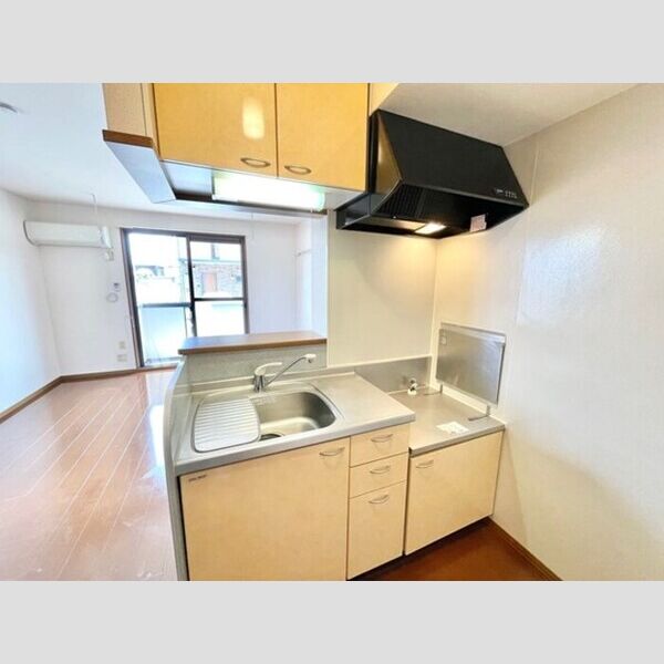 キッチン (対面式キッチン)