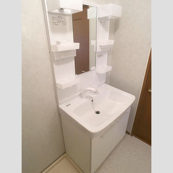 洗面所 (洗髪洗面化粧台)