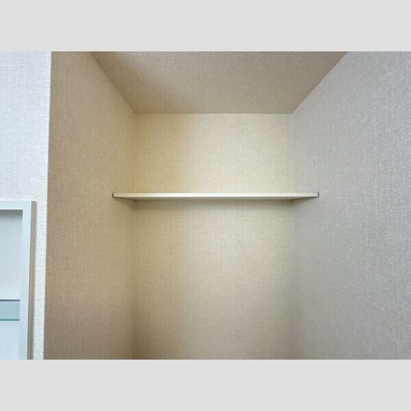 トイレ (トイレ棚)