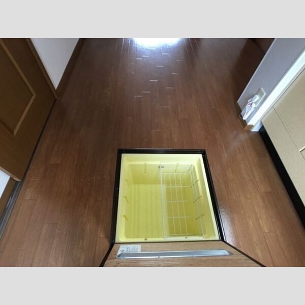 その他 (キッチン・床下収納)