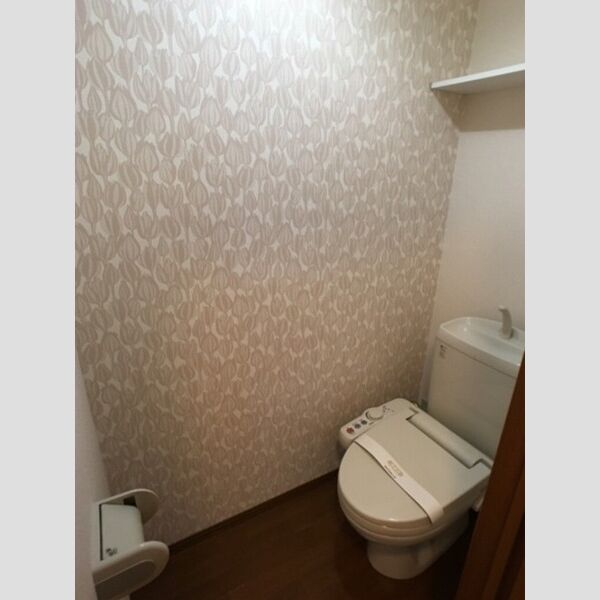 トイレ (温水洗浄暖房便座のトイレ)