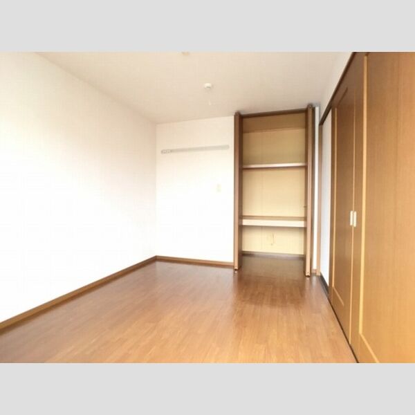 収納 (南洋室・収納)