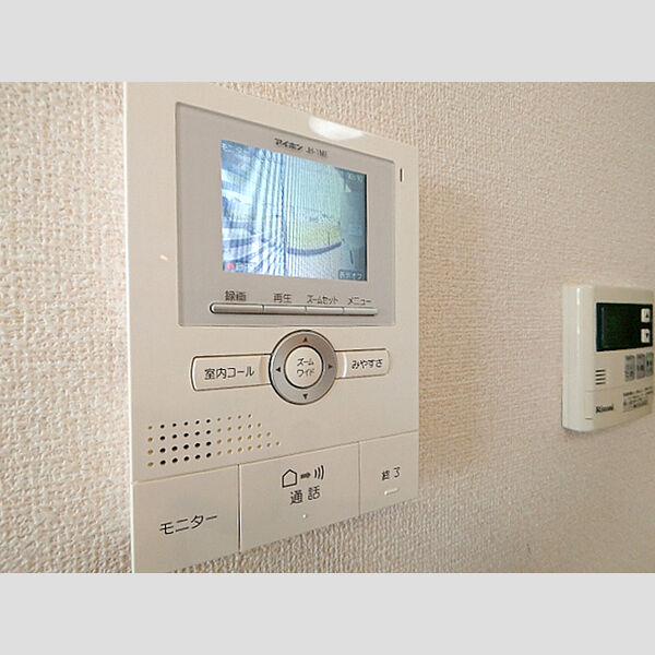 その他設備 (録画機能付カラーモニターインターホン)