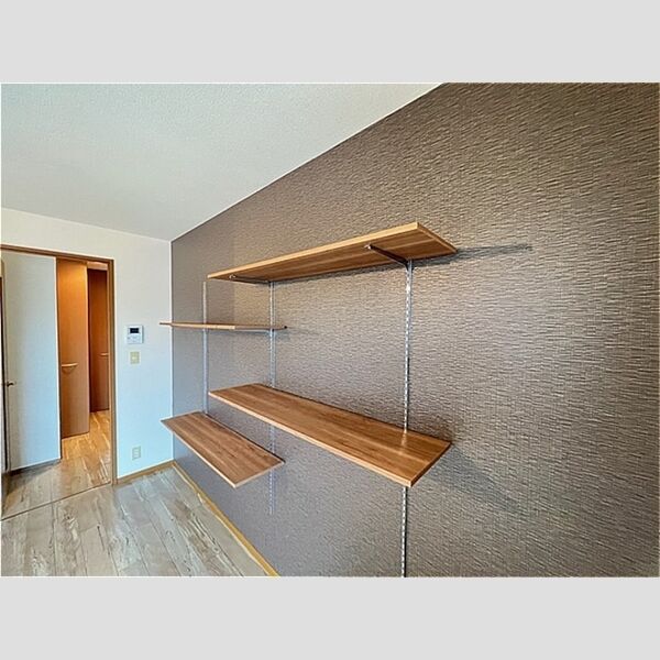 その他 (可動式棚(LDK))