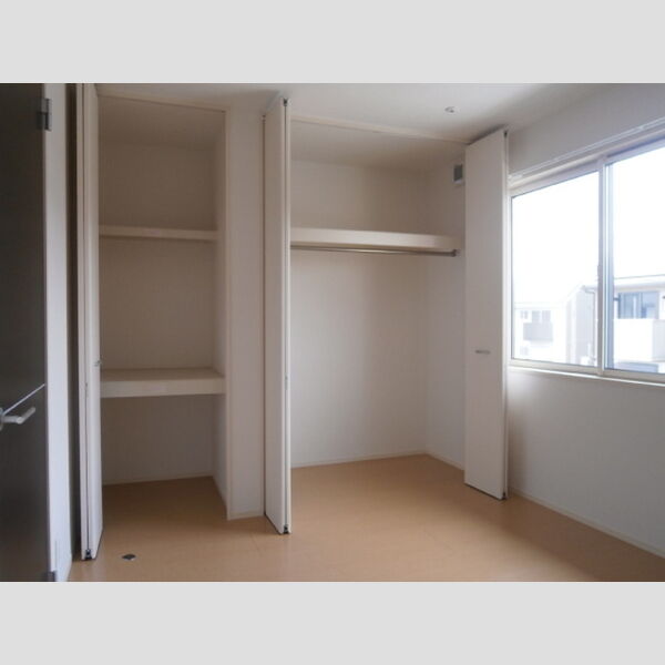 収納 (北洋室・収納)