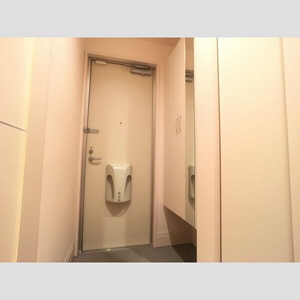 玄関 (玄関)