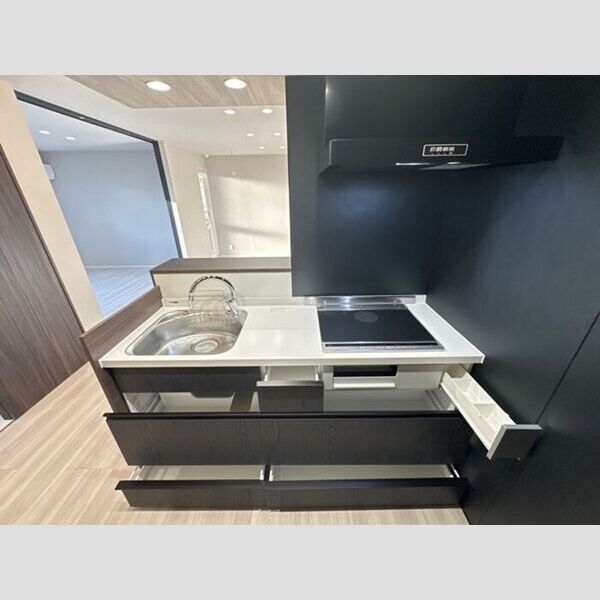 キッチン (キッチン収納)