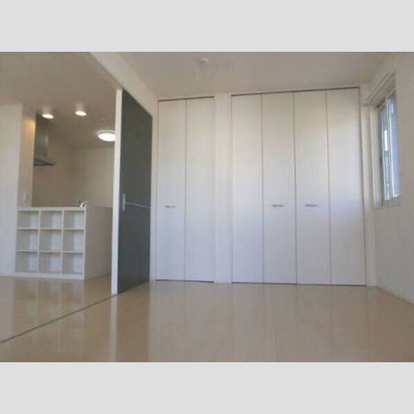 居室・リビング (ローズコート西三島D201 南側洋室)