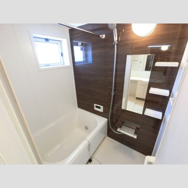 バス (換気暖房乾燥機付浴室)