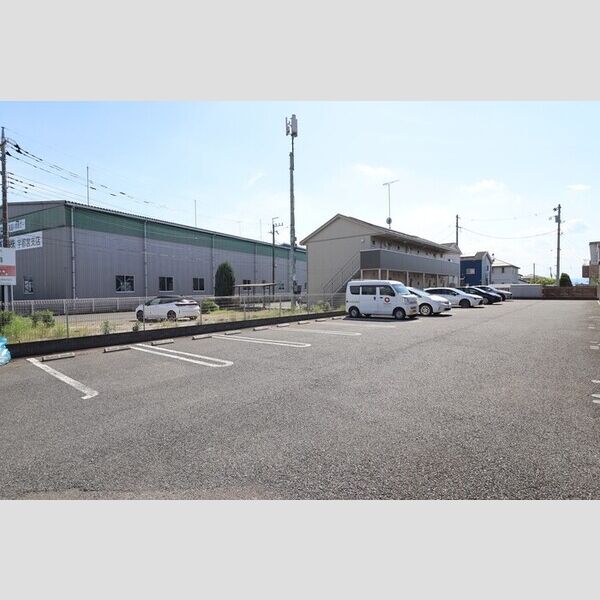 駐車場 (駐車場)