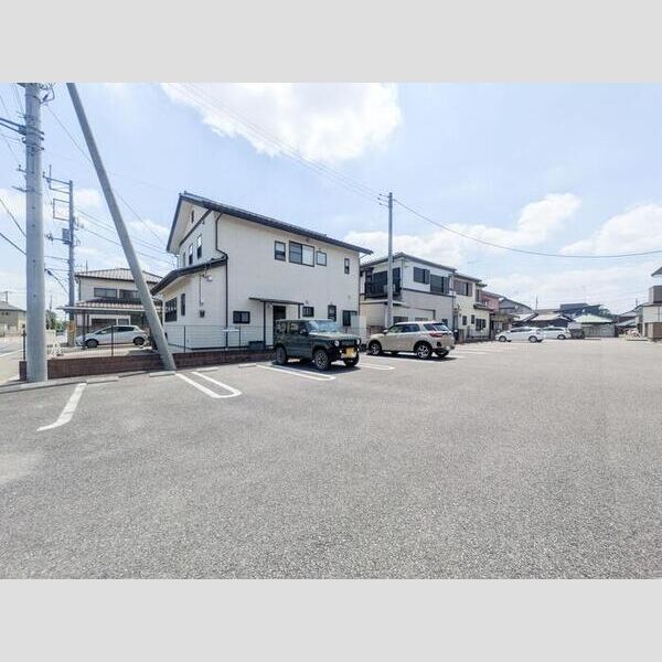 駐車場 (駐車場)