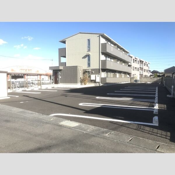 駐車場 (駐車場)