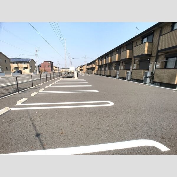 駐車場 (駐車場)