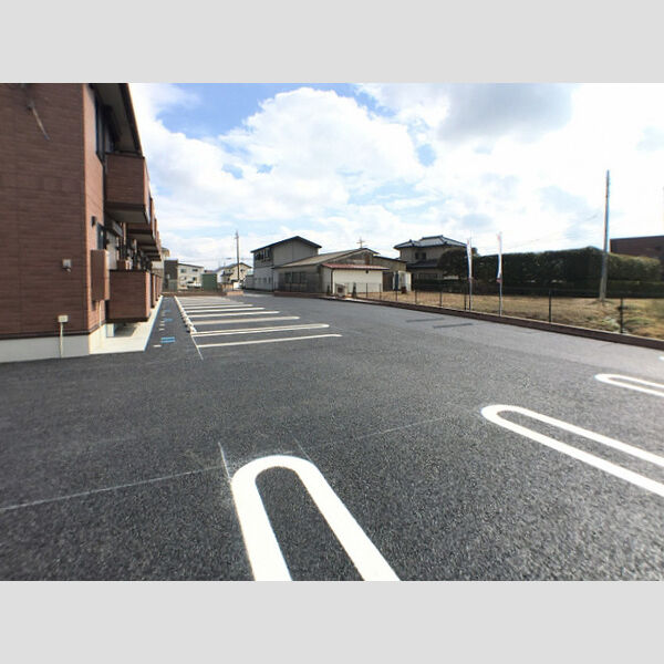 駐車場 (駐車場)