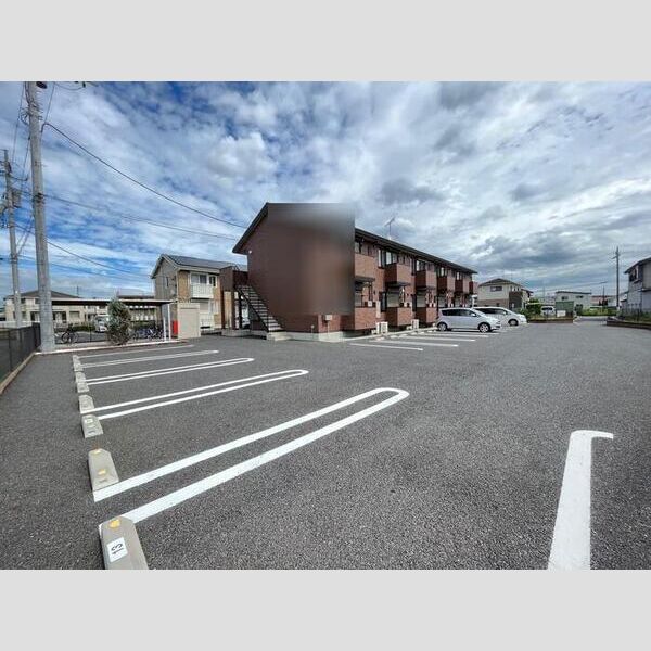 駐車場 (駐車場)