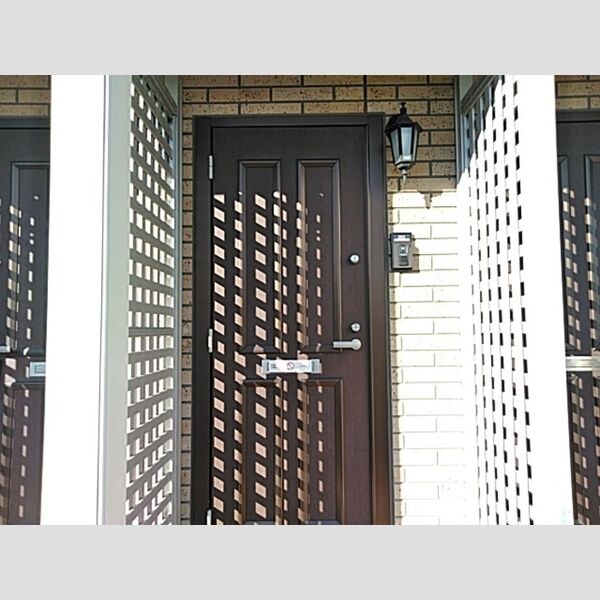 エントランス (玄関)