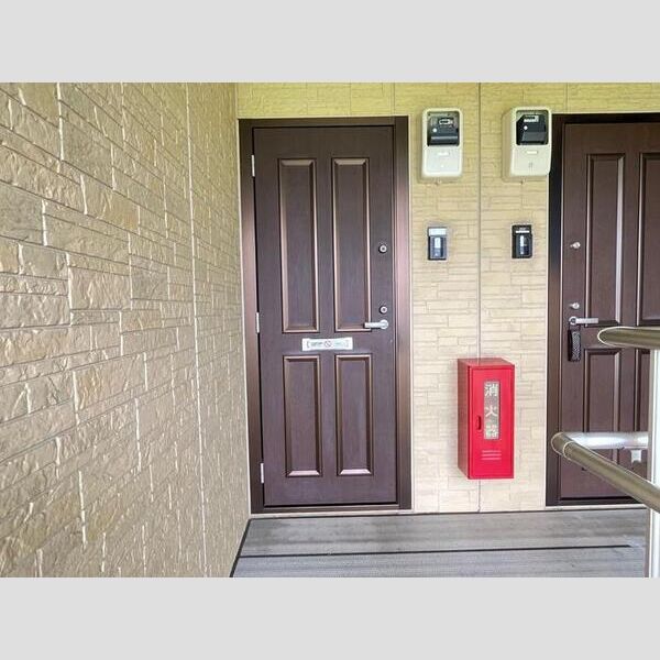 エントランス (玄関ドア)