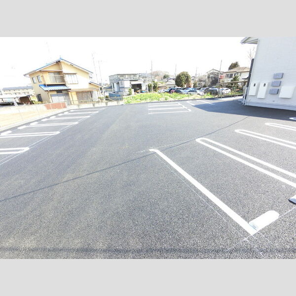 駐車場 (駐車場)