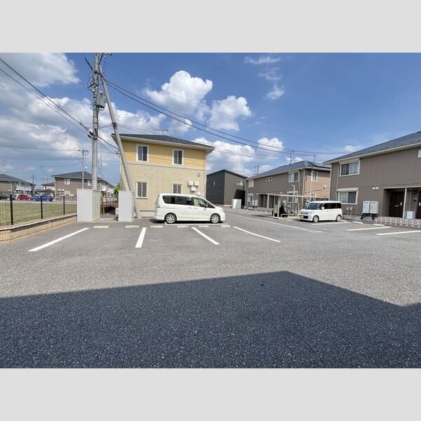 駐車場 (駐車場)